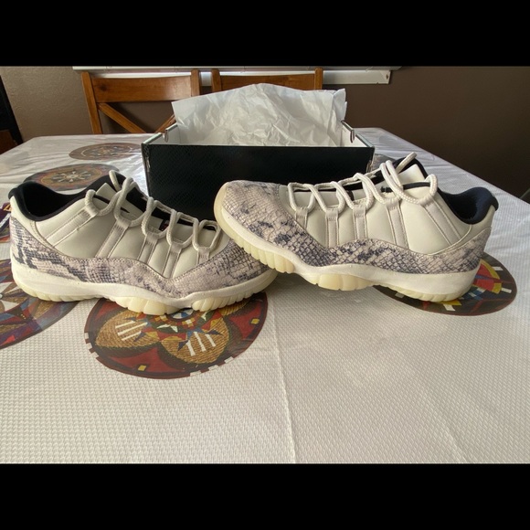 SOLD Retro 11 Snakeskins - Picture 1 of 4